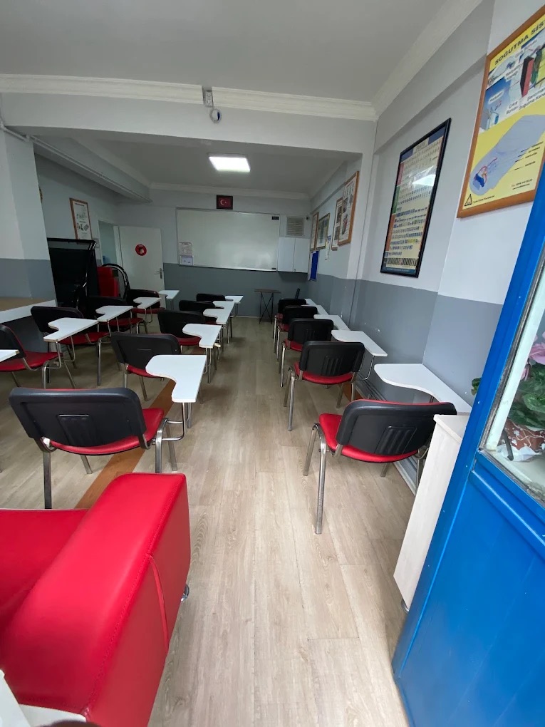 Hisar Sürücü Kursu ders sınıfı